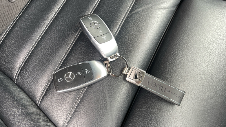 Mercedes-Benz C-Class C300 AMG Line Premium 4dr 9G-Tronic Petrol Saloon